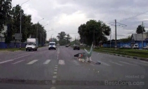 runaway-motorcycle-take-out-woman-crosswalk-russia-840x508.jpg